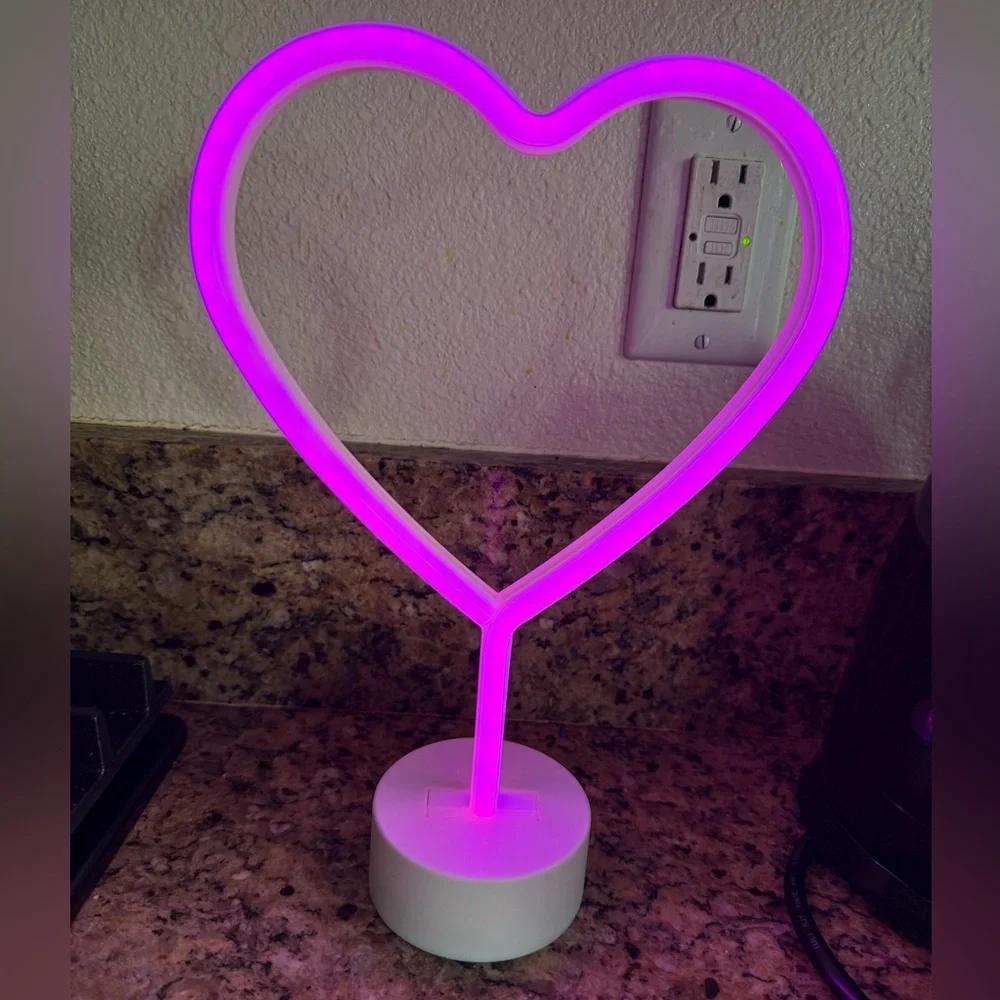 💗Pink {HEART} 11.5” LED Neon Light‎ Home Accent!